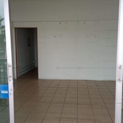 RENTA LOCAL AV JUÁREZ 