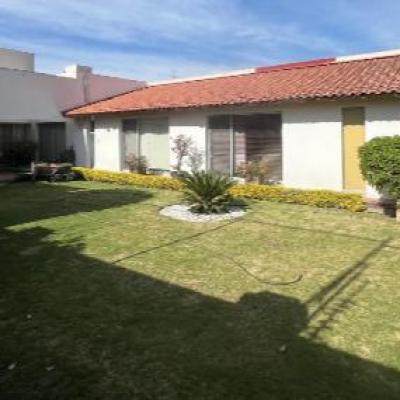VENTA DE CASA BOULEVARD DE LOS REYES 